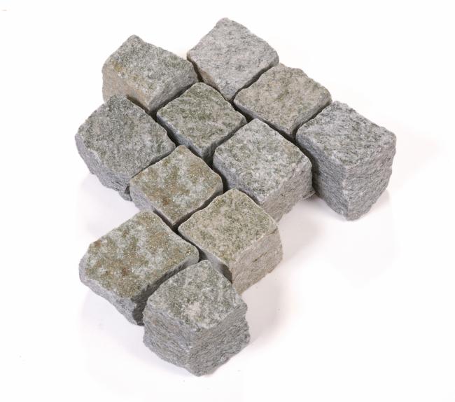 Pflastersteine Gneis "LUCIA" (grau-gelblich-gemischt) 9x9x9cm (8/10)