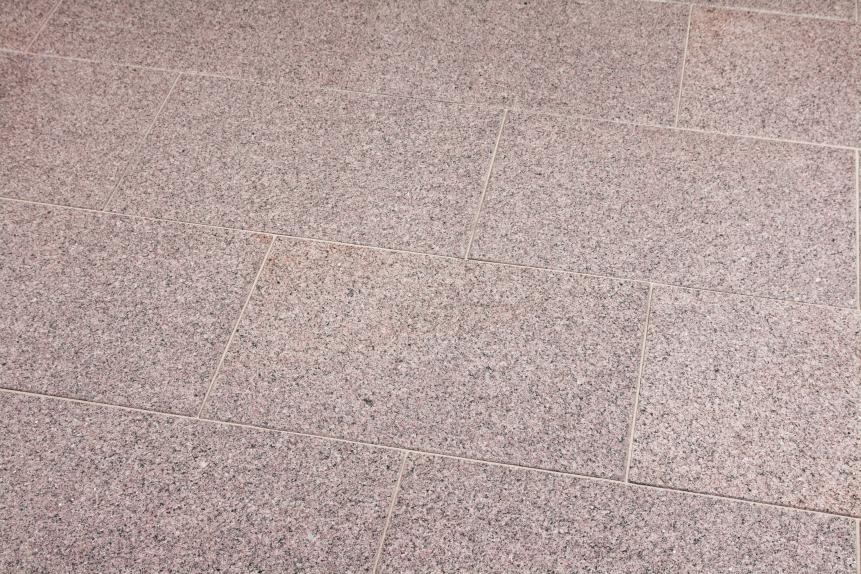 Terrassenplatten Granit "SCARLET" (rot-grau) -geflammt-