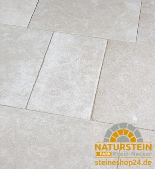 Terrassenplatten Kalkstein "CÄSAR" (creme-beige) -antik-