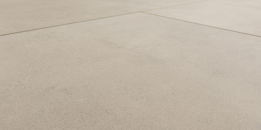 Preview: BASIC "FADE Off White"