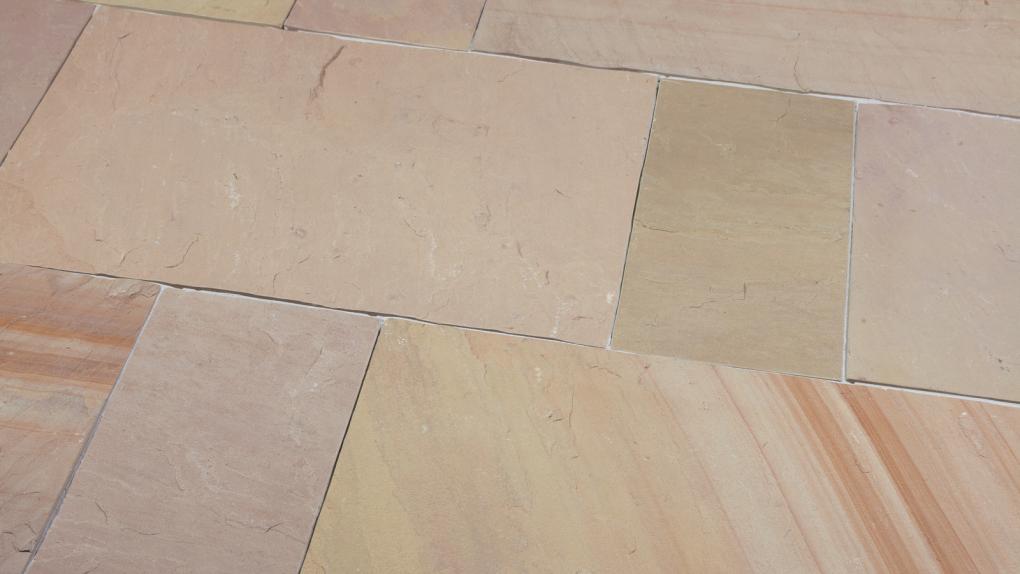 Terrassenplatten Sandstein "MANDALA ANTIK" Softfinish