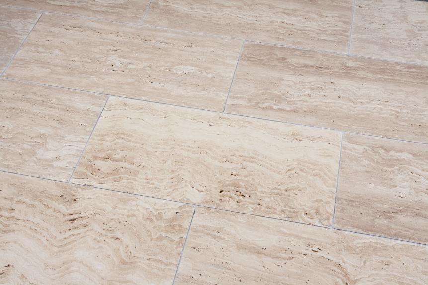 Terrassenplatten Travertin "VANILLA" (creme-beige) -liniert/satiniert-