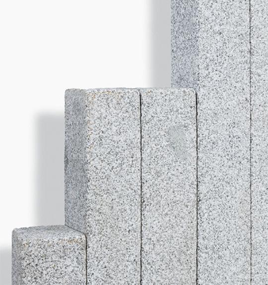 Palisaden Granit "BRISTOL SILVER" (hellgrau)