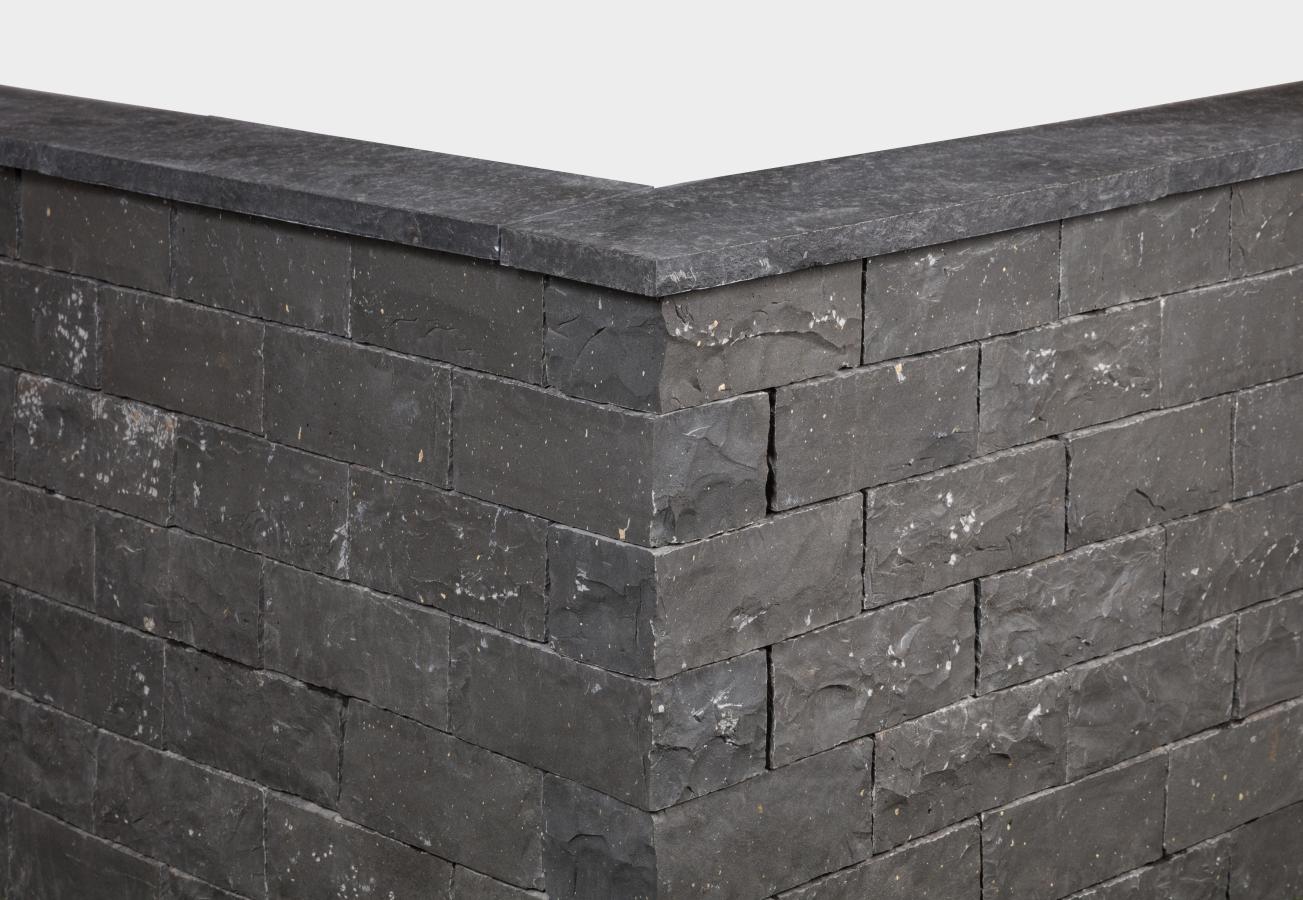 Klostermauersteine Basalt "SANDOKAN Elegance" (anthrazit-schwarz) 15x20x40cm