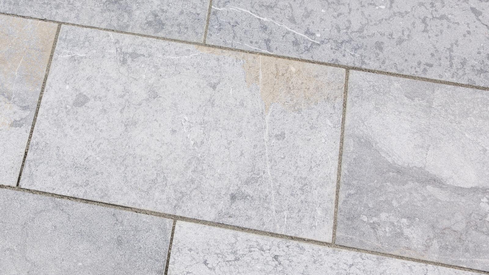 Terrassenplatten Kalkstein "POLARIS" (blaugrau)