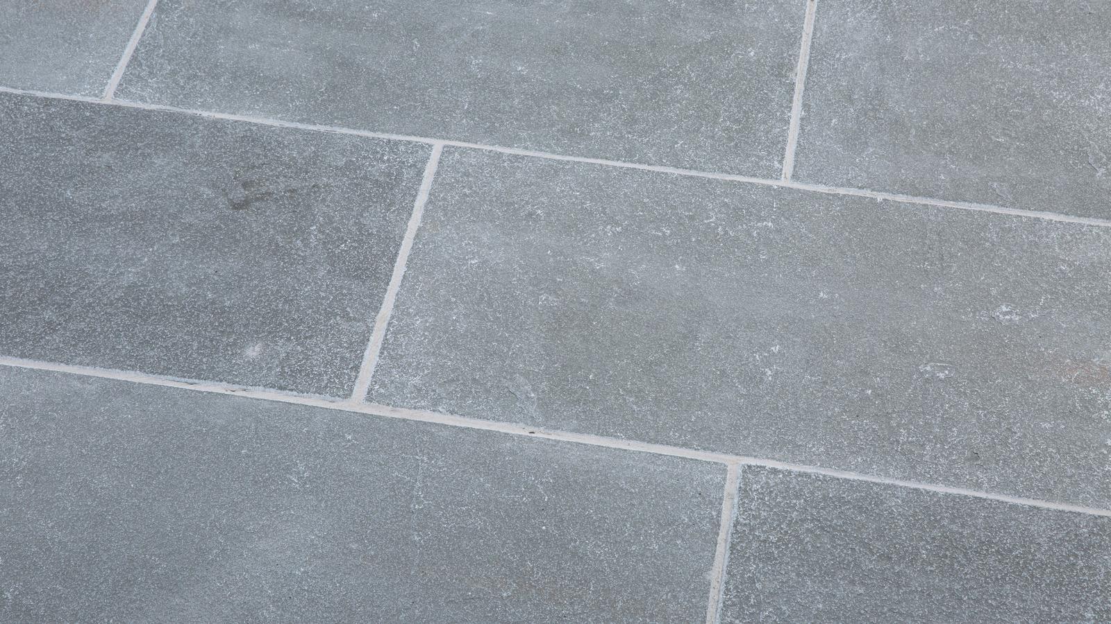 Terrassenplatten Kalkstein "MADRAS BLUE EXACTA" (grau-blau)