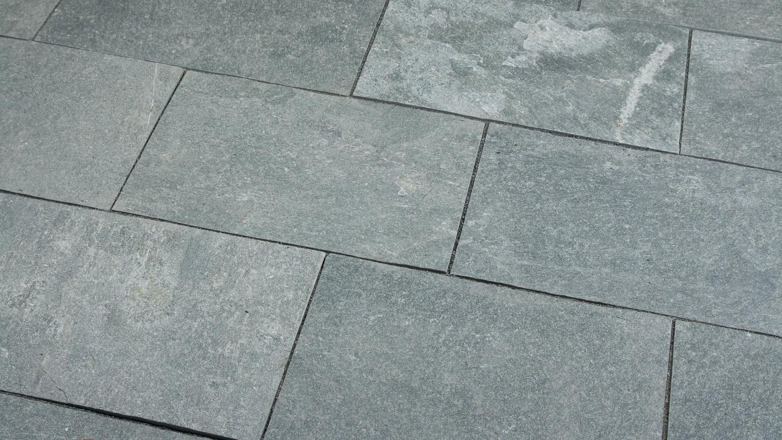 Terrassenplatten Silikatmarmor "HELLAS" (grau-grün)