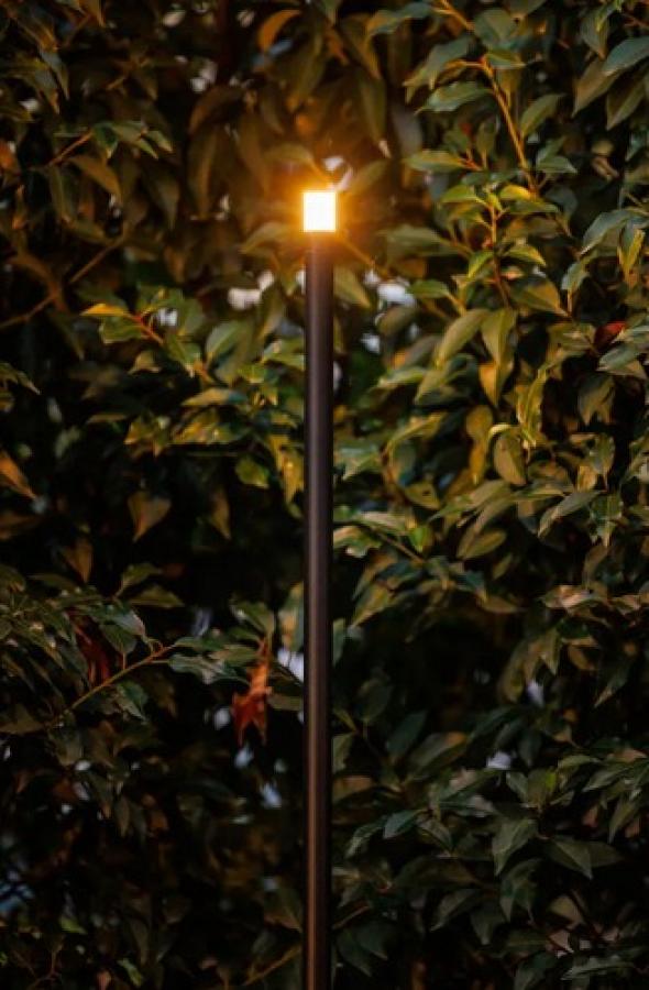 LightPro Standleuchte ERBA Medium 12V