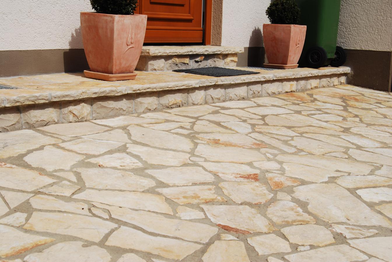 Polygonalplatten Kalkstein "Dalmacija" (creme/beige/gelb) ca. 3 cm Stärke