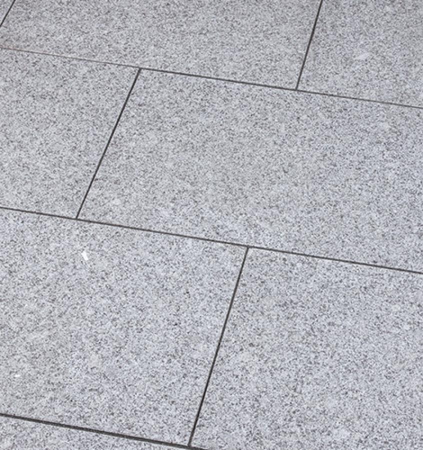 Terrassenplatten Granit "BRISTOL" (hellgrau) -satiniert-