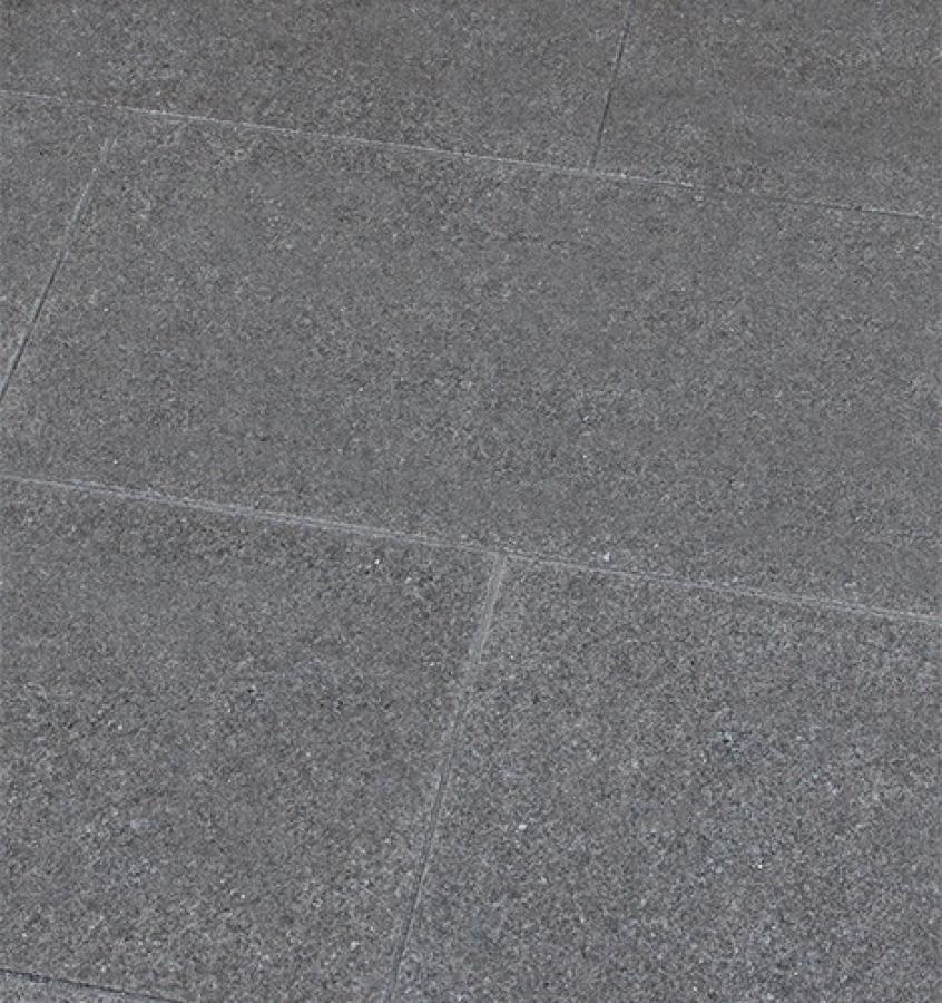 Terrassenplatten Gabbro "VULANTIS" (anthrazit-schwarz) -satiniert-