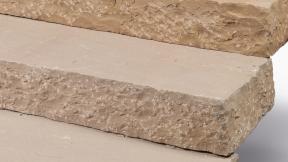 Preview: Blockstufen Sandstein "MANDALA" (gelb-hellbeige)