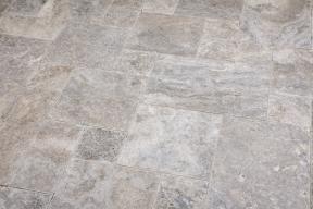Preview: Terrassenplatten Travertin "SILVERATO" (silbergrau) -antik-