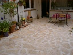 Preview: Polygonalplatten Kalkstein "Dalmacija" (creme/beige/gelb) ca. 2,5-3 cm Stärke
