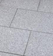 Preview: Terrassenplatten Granit "BRISTOL" (hellgrau) -satiniert-